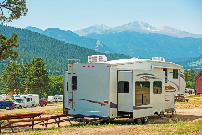 Exploring the Benefits of RV Slide-Outs: Extra Space and Comfort for New RVers